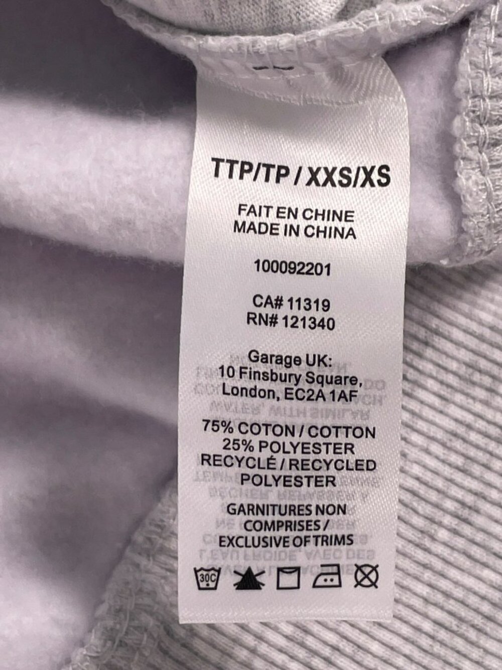 Garage Ultra Fleece Hoodie Cute Embroidered Spring Grey Women's Size XXS/XS NEW - Picture 5 of 5